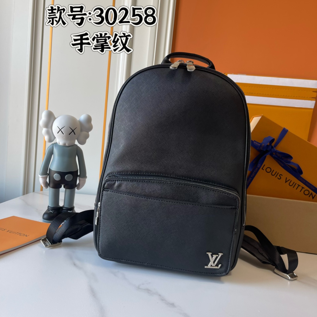 国内発送ルイヴィトン  M30258 Alex Taïga リュック  LVスーパーコピーバックパック代引き後払い可能安全なサイト